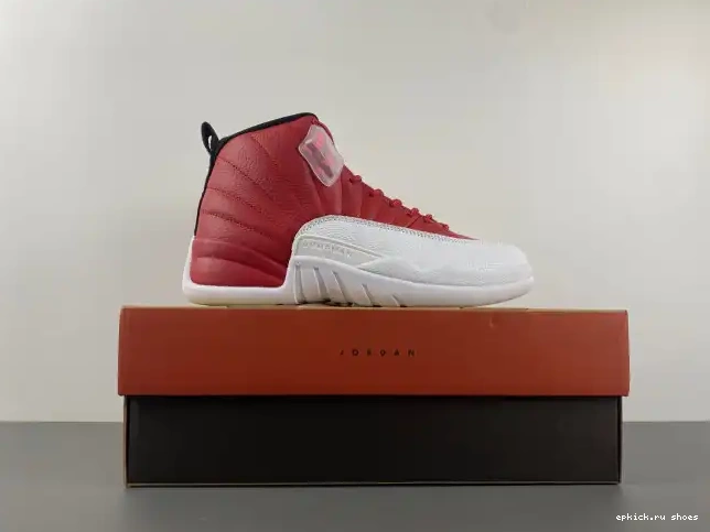 Rep 12 Alternate Jordan 130690-600 Air 0528